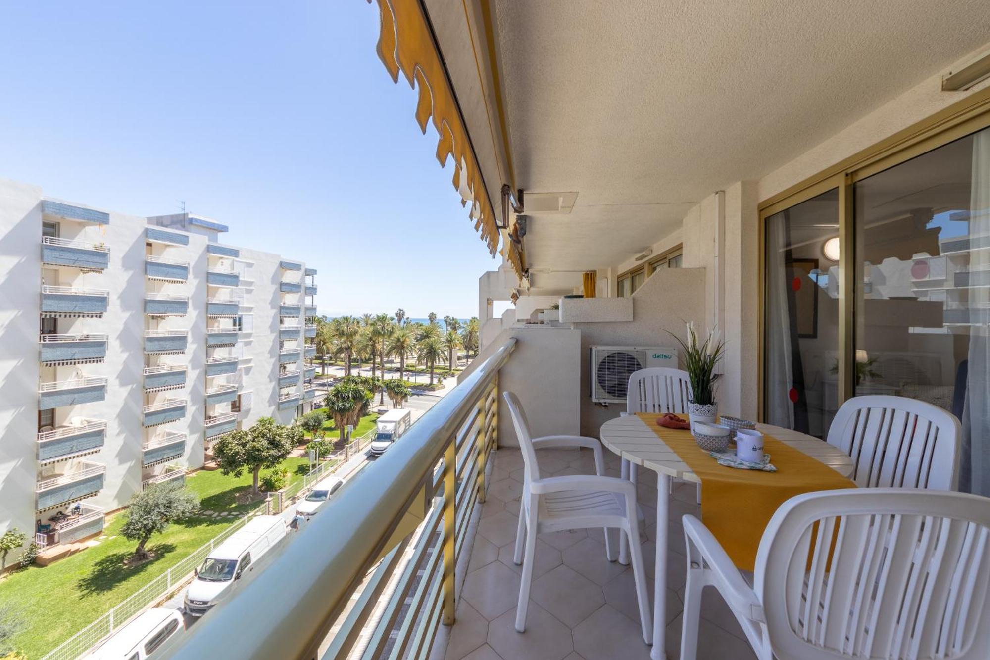 Novelty I Arysal 2 Daire Salou Dış mekan fotoğraf
